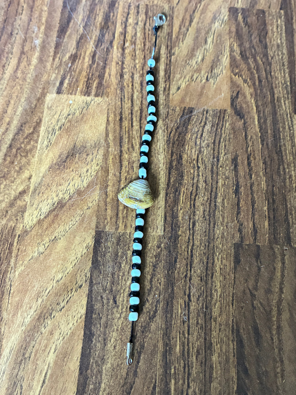 Handmade Shell & Bead Bracelet — OMB Family Farms